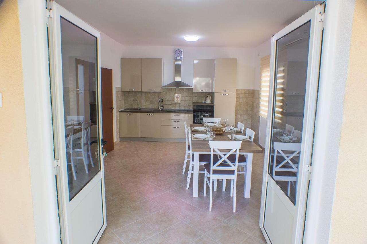 Villa Svetlana Prčanj المظهر الخارجي الصورة